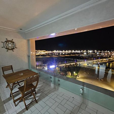 Ocean View Apartment With Airco Tangier Bagian luar foto