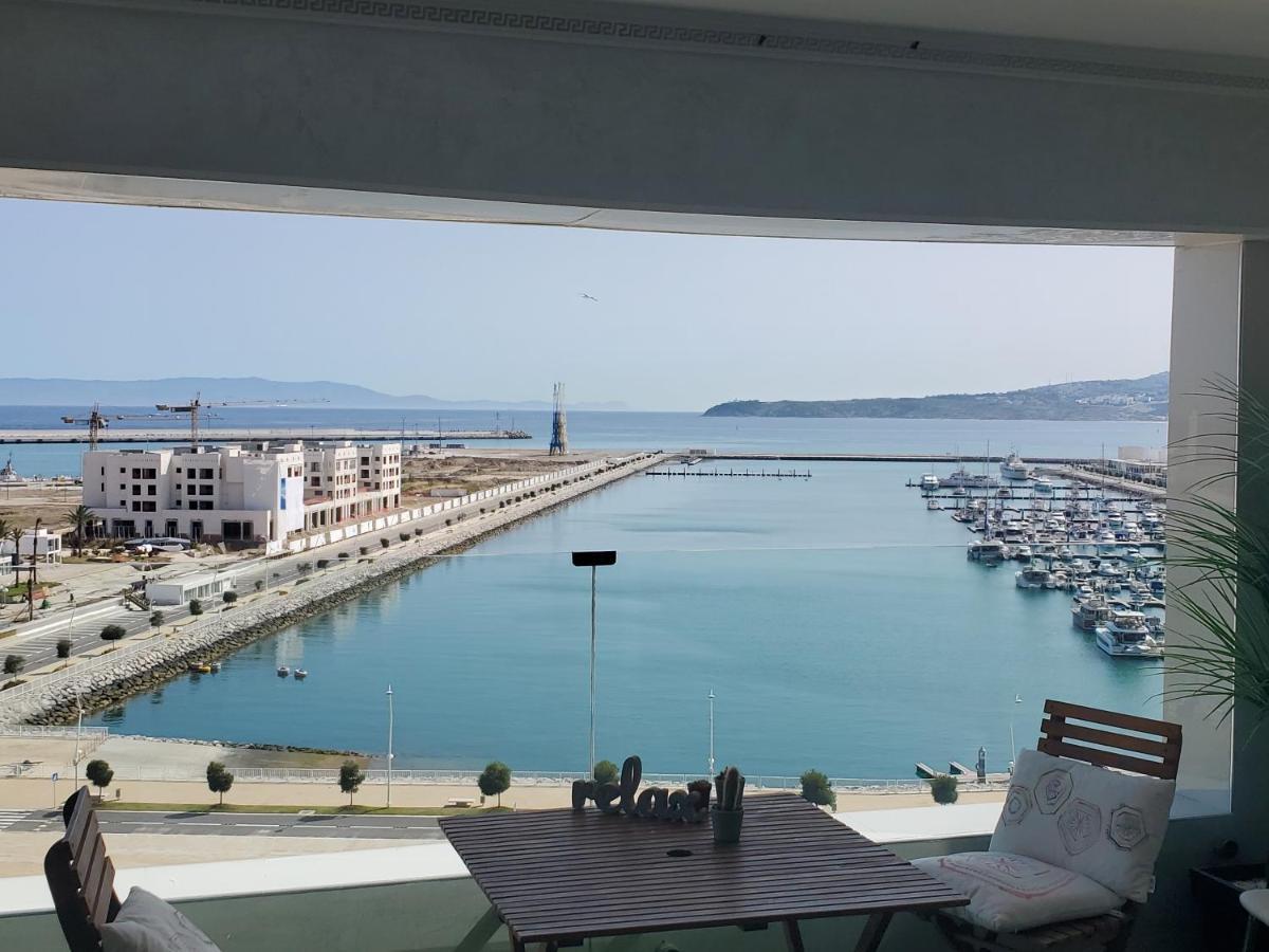 Ocean View Apartment With Airco Tangier Bagian luar foto