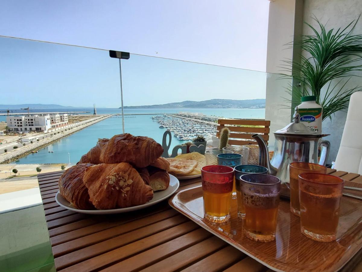 Ocean View Apartment With Airco Tangier Bagian luar foto