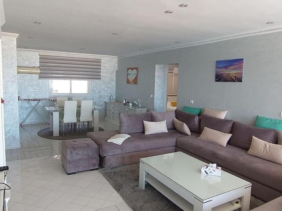 Ocean View Apartment With Airco Tangier Bagian luar foto